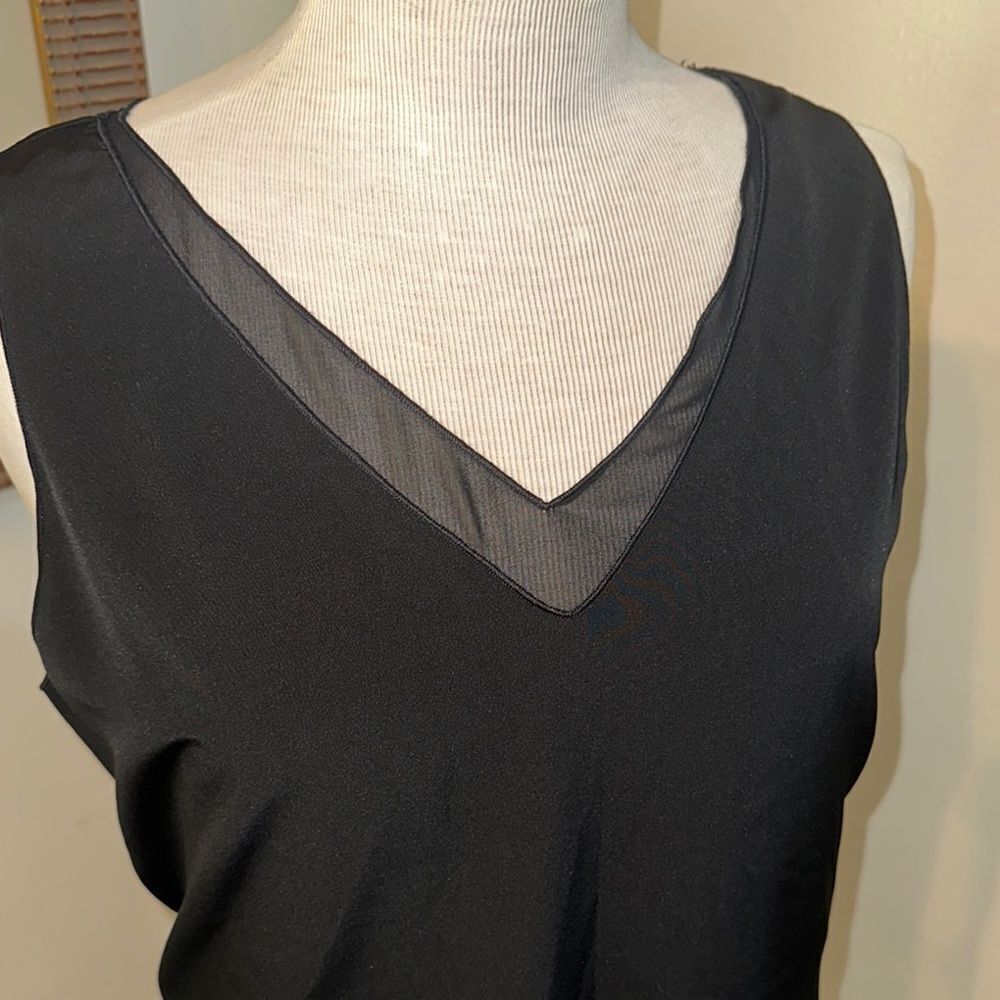 Chico’s Black Label Sleeveless Fringe Top Size 1-Med - Picture 4 of 10